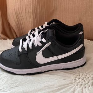 Nike Dunk Low “ Black Panda “